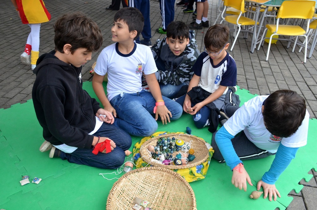 Festival de Basquete 60 anos Caiçaras movimenta crianças e ADOLESCENTES no  clube - Clube Caiçaras